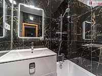 Krásný byt 3+kk po kompletní generální rekonstrukci s vybavením ve druhém patře cihlového domu - 14