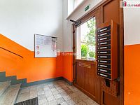 Krásný byt 3+kk po kompletní generální rekonstrukci s vybavením ve druhém patře cihlového domu - 17