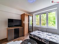 Krásný byt 3+kk po kompletní generální rekonstrukci s vybavením ve druhém patře cihlového domu - 8