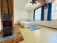 Prodej venkovského stavení v obci Martinice u Dolních Kralovic, okres Benešov - 7