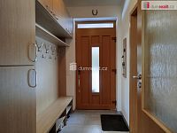 Prodej rodinného domu Ostrov-Vykmanov u Karlových Var - 12