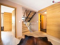 K prodeji, reprezentativní sídlo, rodinný dům 5+kk s terasou, garáží, zahr. domkem, ul. Na Horánku 666, Netolice - 19