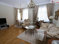 Luxusní designový byt 2+kk v lázeňském centru Mariánských Lázní s garáží a sklepem - 9