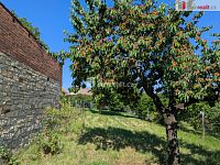 Prodej pozemku 684 m2 - 25