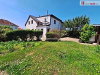 prodej rodinného domu 5+1 105m2 P4 Modřany Nad Soutokem zahrada 712m2 garáž 33m2 bazén - 7