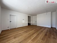 pronájem bytu 2+1 + šatna, 75m2, Harrachov - 12