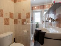 Prodej rodinného domu 280 m2, pozemek 2.444 m2 - Praha Nebušice - 11