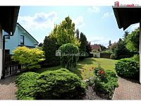 Prodej rodinného domu 6+1, 248 m2 + 63 m2 půda, pozemek 766 m2, cihla, Šestajovice - 4