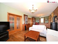 Prodej rodinného domu 6+1, 248 m2 + 63 m2 půda, pozemek 766 m2, cihla, Šestajovice - 8