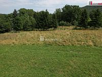 Ideální místo pro Váš dům a zahradu - pozemek 4227 m² v Čermná u Libouchce - 4