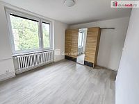 Pronájem bytu 2+1 K Červenému vrchu 739/39 - 14