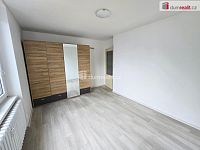 Pronájem bytu 2+1 K Červenému vrchu 739/39 - 17