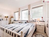 Dvougenerační RD 5+kk se dvorem Břeclav - 9