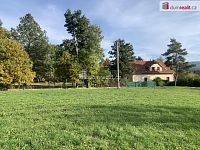 Prodej st. pozemku 1.071 m2 v obci Všeradice. 