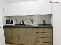 Kancelářské prostory 48 m2 Žerotínova ul. Praha 3-Žižkov - 8