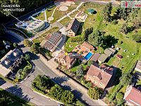 Rodinný dům s komerční budovou a garážemi, Sadov - 23