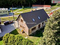 Rodinný dům s komerční budovou a garážemi, Sadov - 4