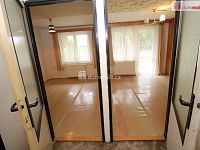 Udržovaný dům 4+kk vhodný k trvalému bydlení ve Starém Sedle u Teplé - 14