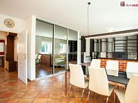 K prodeji, byt 2+kk se šatnou a sklepem, ul. Třeboňská č.p. 213, Hluboká nad Vltavou - 4