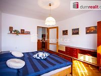 K prodeji, soubor nemovitostí: podsklepený RD 4+1 s autodílnou, ul. Tyršova, Netolice - 12