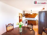 K prodeji, soubor nemovitostí: podsklepený RD 4+1 s autodílnou, ul. Tyršova, Netolice - 8