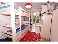 Světlý byt 74,4 m2 + terasa 7,6 m2 a zahrada 27 m2, 1NP, novostavba, Praha 5 - Zbraslav - 7