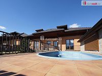 RD 5+kk s garáží, terasou a bazénem - 10