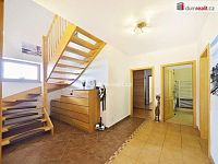 RD 5+kk s garáží, terasou a bazénem - 29