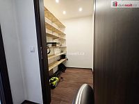 Pronájem bytu 2+kk 77 m², Praha - Břevnov - 11