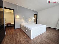 Pronájem bytu 2+kk 77 m², Praha - Břevnov - 15