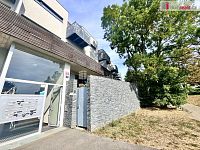 Prodej zrekonstruovaného bytu s garážovým stáním a balkonem - 20