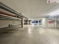 Prodej zrekonstruovaného bytu s garážovým stáním a balkonem - 23