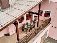 Prodej atypického rodinného domu v Dalovicích - Vysoké, okr. K. Vary - 8