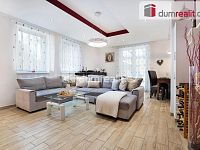 Prodej nízkoenergetického RD 5+kk/G, užitná plocha 179 m2, pozemek 792 m2, Říčany u Prahy, garáž, zahradní domek - 2