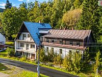 Ubytovací zařízení k rekonstrukci v obci Stříbrná u Kraslic s velkým pozemkem - 19