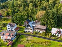 Ubytovací zařízení k rekonstrukci v obci Stříbrná u Kraslic s velkým pozemkem - 22