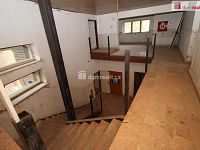 Ubytovací zařízení k rekonstrukci v obci Stříbrná u Kraslic s velkým pozemkem - 4