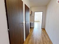 Pronájem, byt 1+1, 37 m2, Komárov, ul. Podvihovská - 4