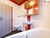 K prodeji, rodinný dům se dvěmi byt. jednotkami, ul. Kosmova č.p. 2828/9, ČB - 16