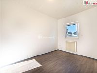 K prodeji, rodinný dům se dvěmi byt. jednotkami, ul. Kosmova č.p. 2828/9, ČB - 17