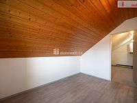 K prodeji, rodinný dům se dvěmi byt. jednotkami, ul. Kosmova č.p. 2828/9, ČB - 29