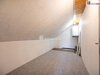 K prodeji, rodinný dům se dvěmi byt. jednotkami, ul. Kosmova č.p. 2828/9, ČB - 30