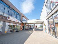 K pronájmu, komerční prostory, obchodní centrum Vltavín, České Budějovice - 6