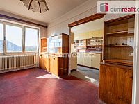 Prodej rodinného domu 4+1, s pozemkem 980 m2 - Vroutek  - 12