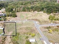 Prodej pozemku v lukrativní části města Chomutova - 2