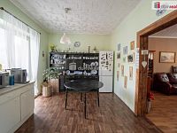 Prodej rodinného domu s investičním potenciálem – Brná, Ústí nad Labem - 17