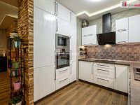 Prodej krásného 5+kk, ŘRD, Veltrusy.   - 15