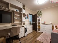 Prodej krásného 5+kk, ŘRD, Veltrusy.   - 23