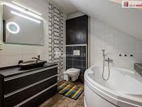 Prodej krásného 5+kk, ŘRD, Veltrusy.   - 27