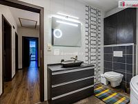 Prodej krásného 5+kk, ŘRD, Veltrusy.   - 28